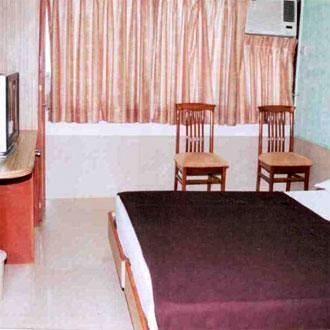 Check Inn Hotel Mumbai Exterior foto